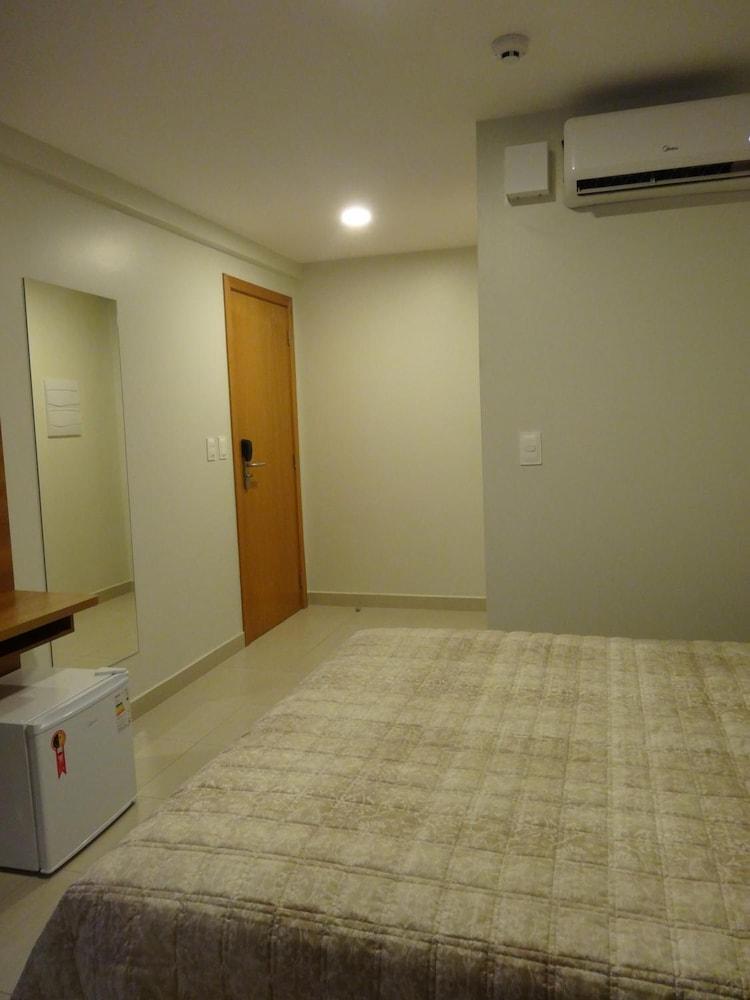 Aquarena Hotel Hotel 2*